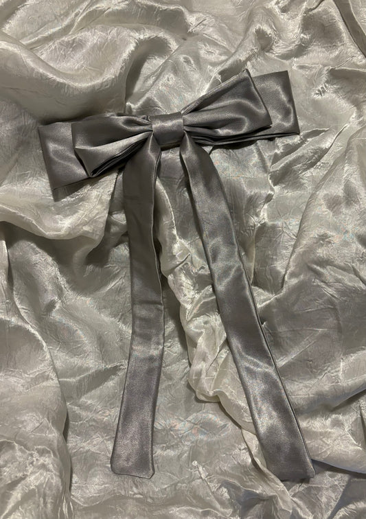 Cute Layered Grey Hair Bow With Long Tails
