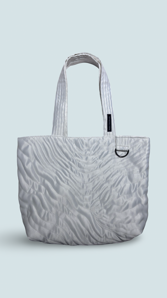 Mist-kissed Dreams Bakas Bag