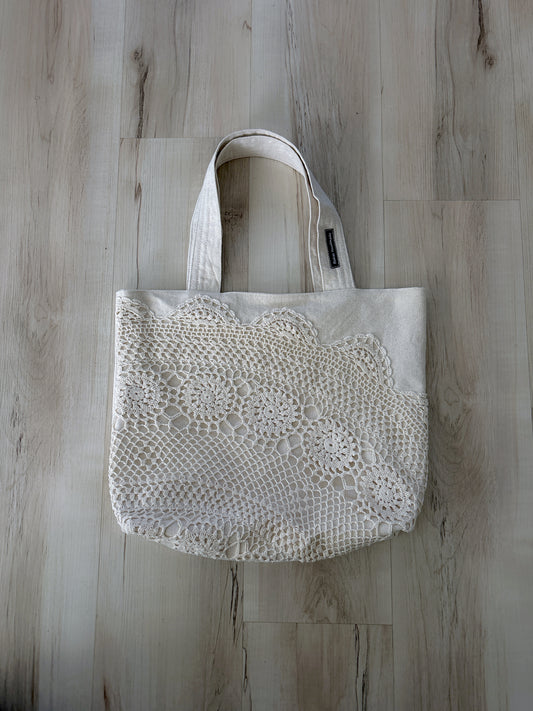 Beige Crochet Tote With Scalloped Detail